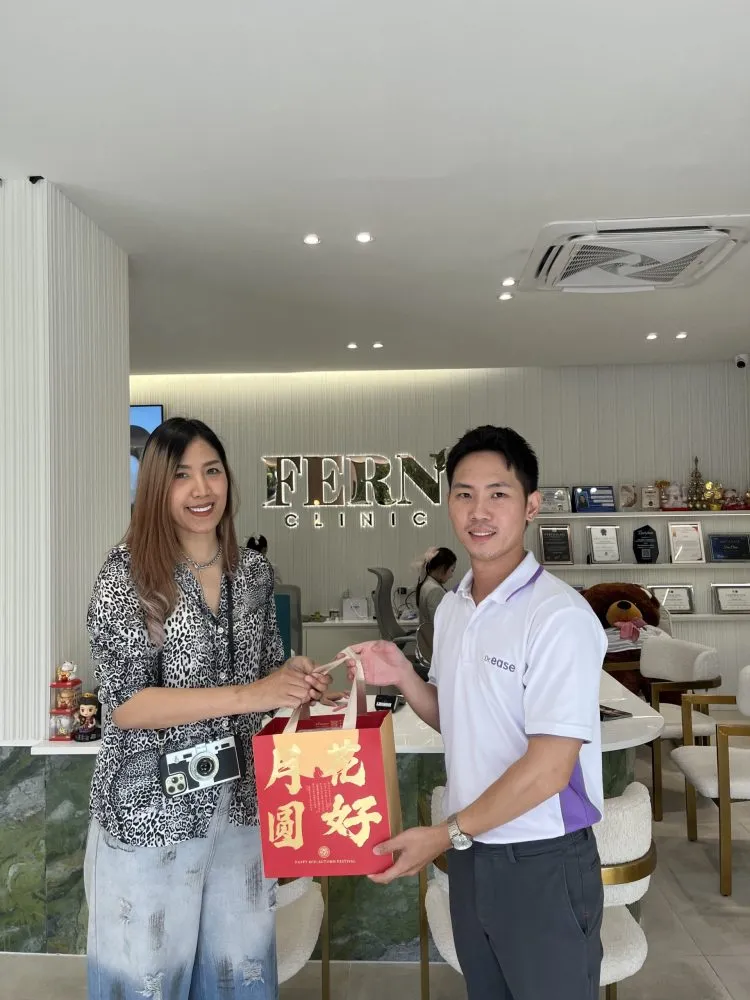 DrEase ลูกค้า Fern Clinic